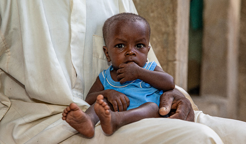월 2만 원 정기후원 안내
